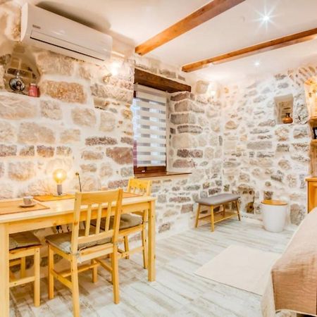 Kotor Bagus - Cozy Boutique Old Town Studio With Seaview Terrace Luaran gambar