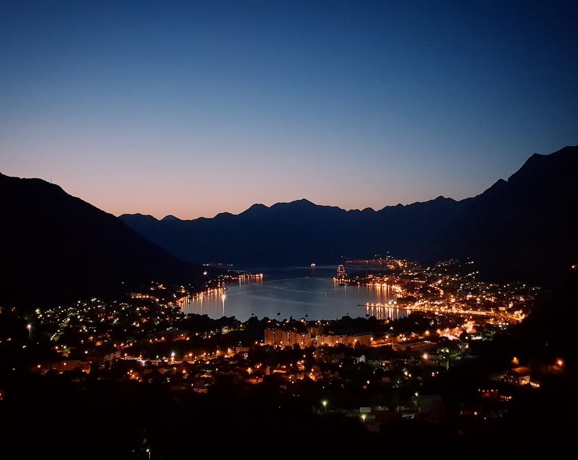 Kotor Bagus - Cozy Boutique Old Town Studio With Seaview Terrace Luaran gambar