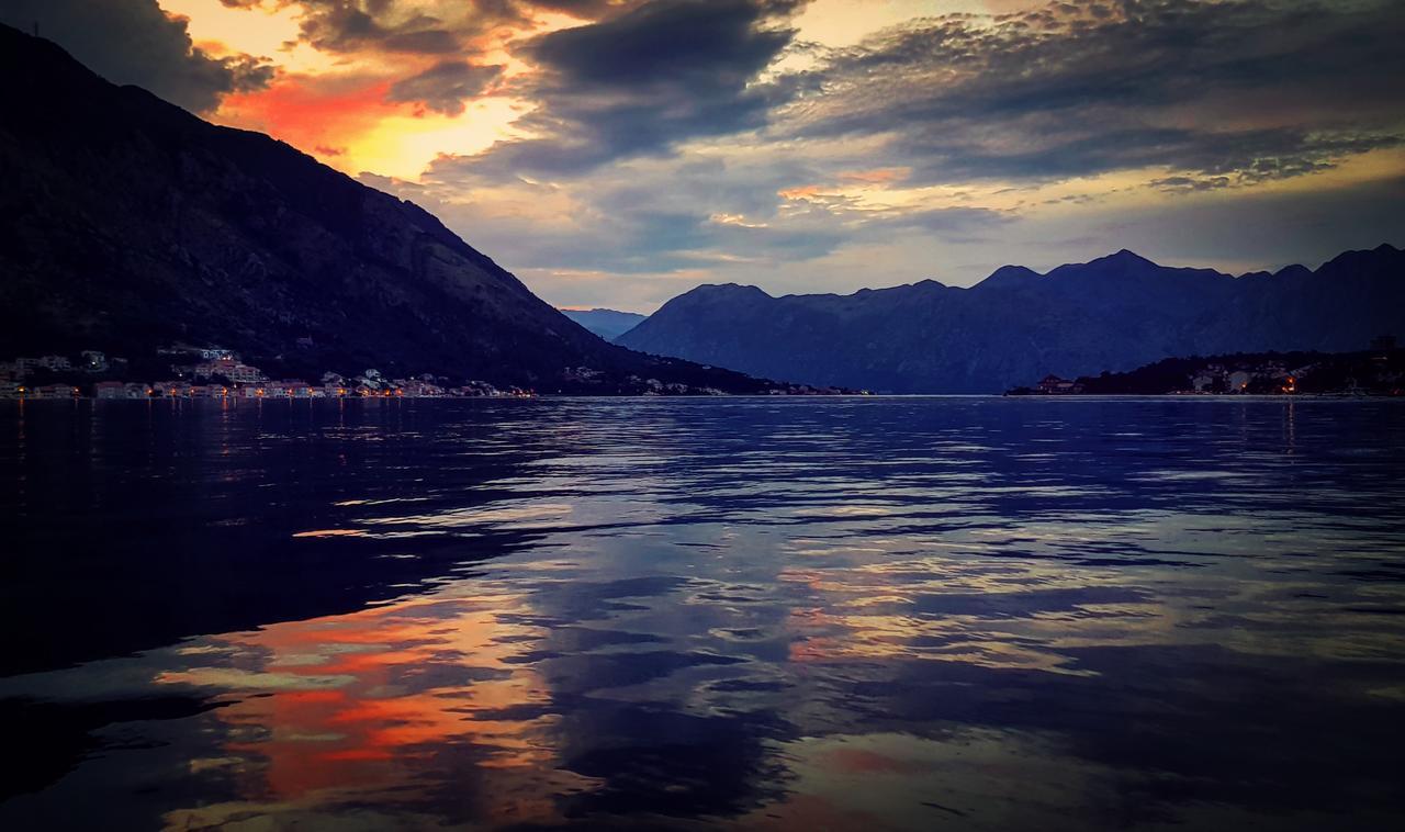 Kotor Bagus - Cozy Boutique Old Town Studio With Seaview Terrace Luaran gambar