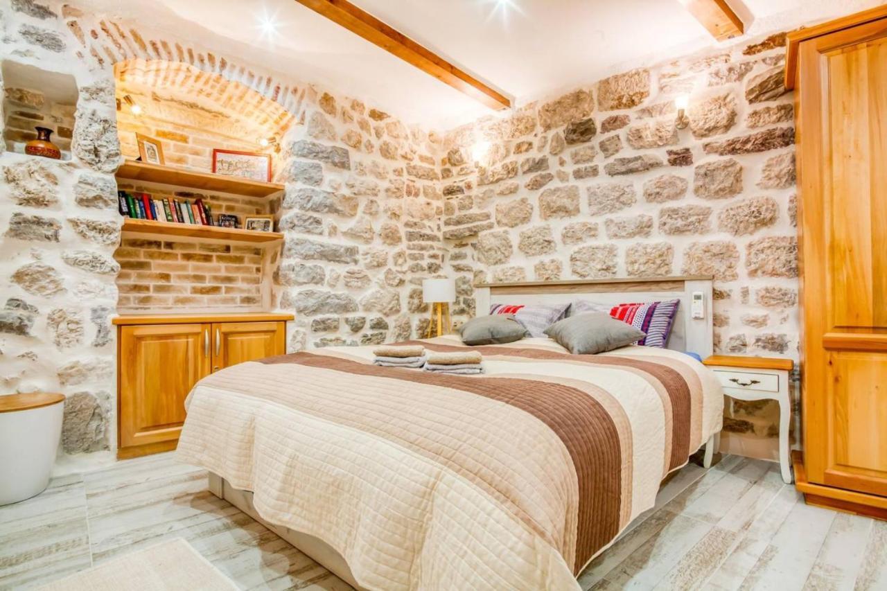 Kotor Bagus - Cozy Boutique Old Town Studio With Seaview Terrace Luaran gambar