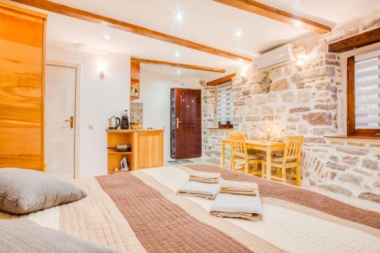 Kotor Bagus - Cozy Boutique Old Town Studio With Seaview Terrace Luaran gambar